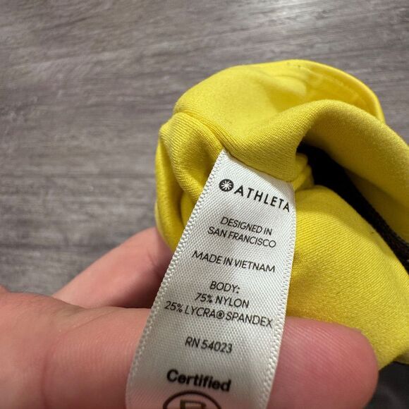 Athleta‎ Leggings Womens Medium Gray Nylon Breathable Vented Embroidered Floral - Picture 4 of 11